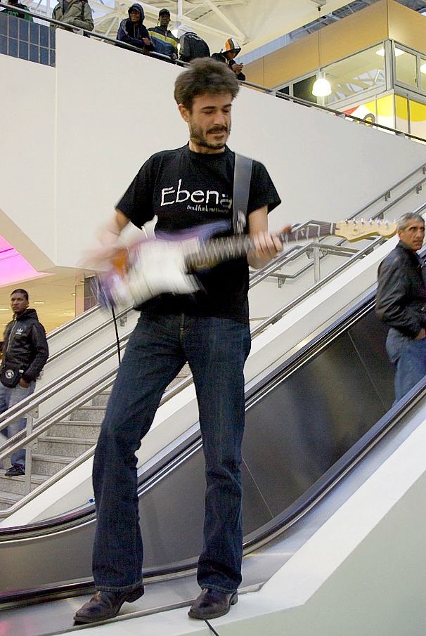 Evry Daily Photo - Concert Ebena Inauguration Gare Evry Centre 291.jpg